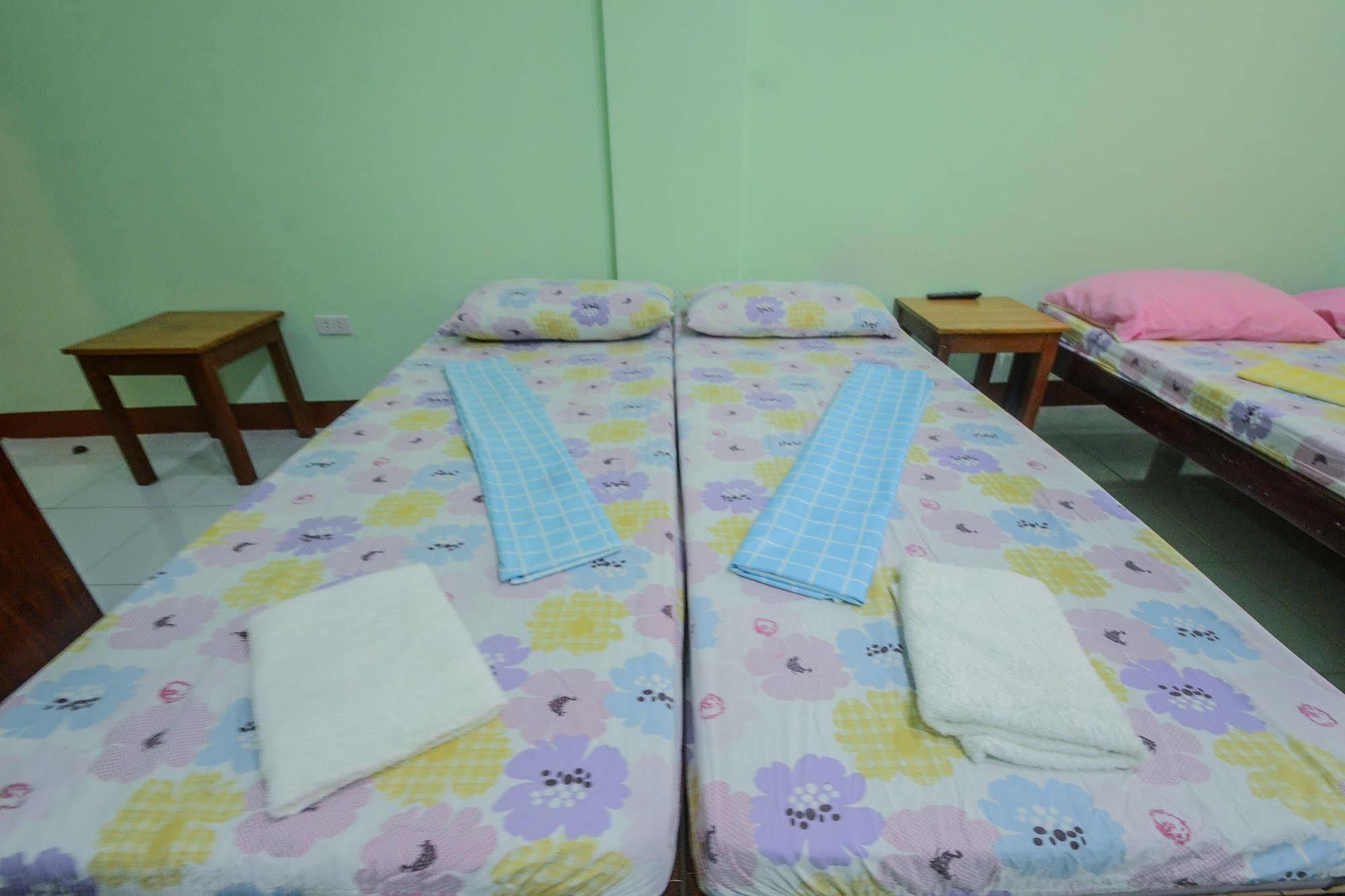 Oyo 554 Dads Bayview Pension Puerto Princesa Kültér fotó